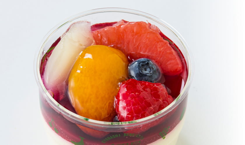 フルーツレアチーズケーキ